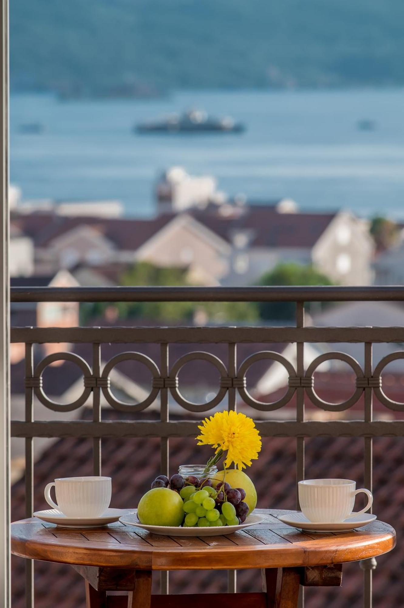 Luxury Apartments Ivanovic Tivat Ngoại thất bức ảnh