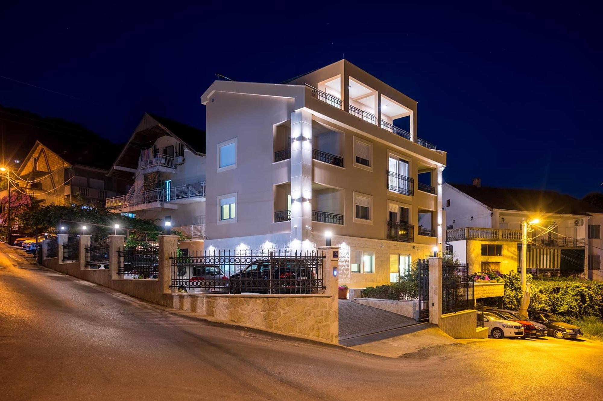 Luxury Apartments Ivanovic Tivat Ngoại thất bức ảnh