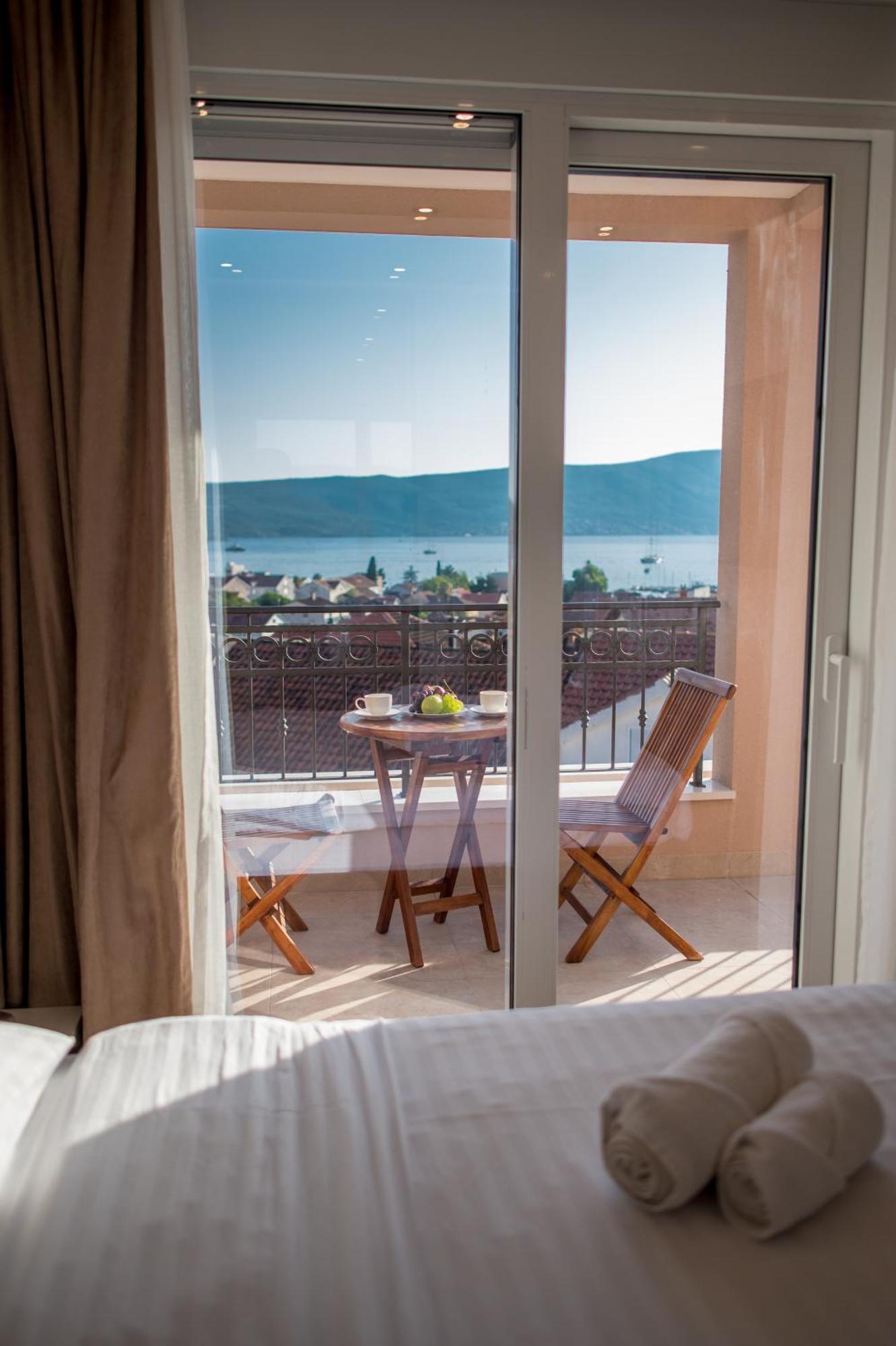Luxury Apartments Ivanovic Tivat Ngoại thất bức ảnh