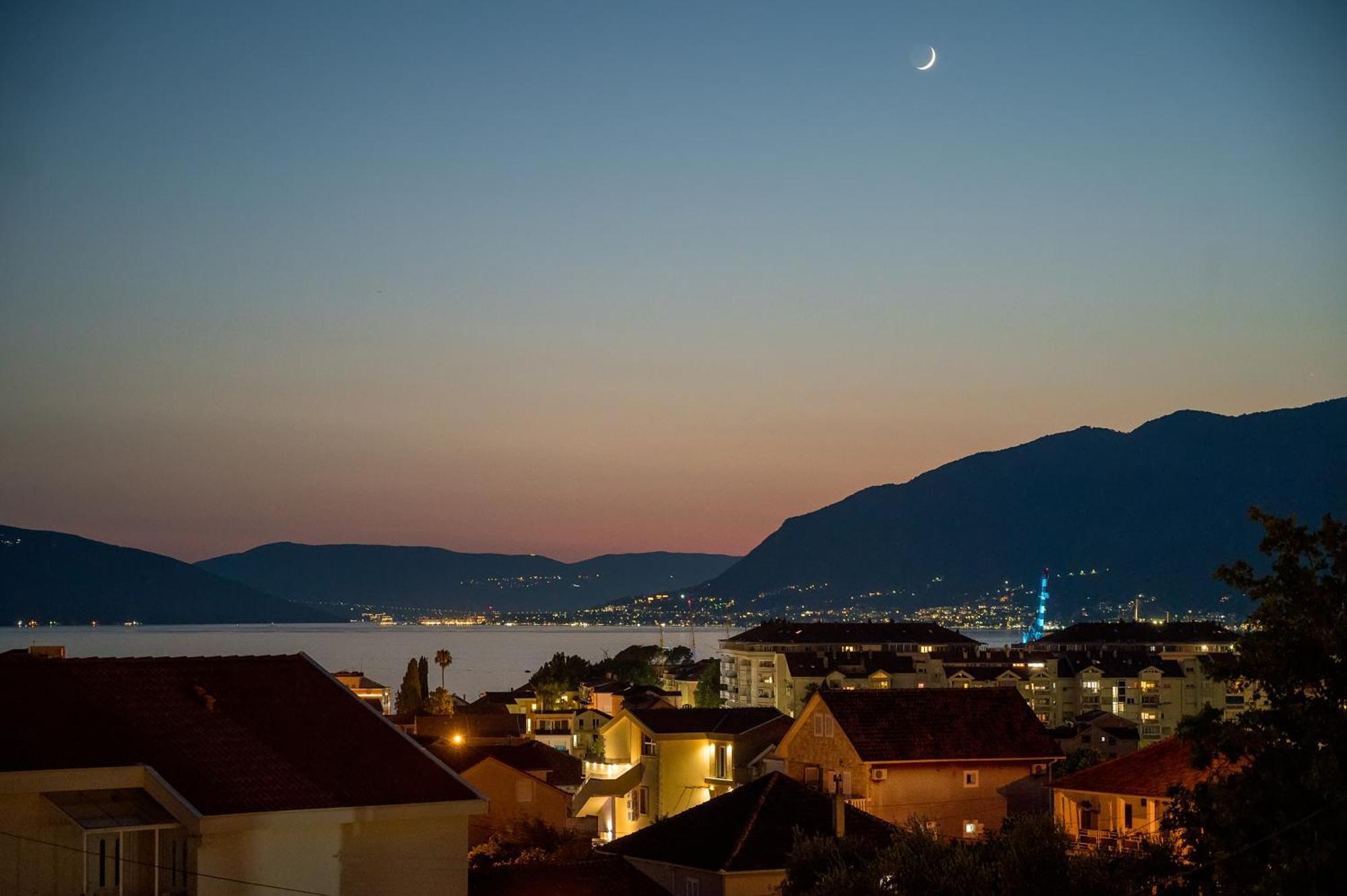 Luxury Apartments Ivanovic Tivat Ngoại thất bức ảnh