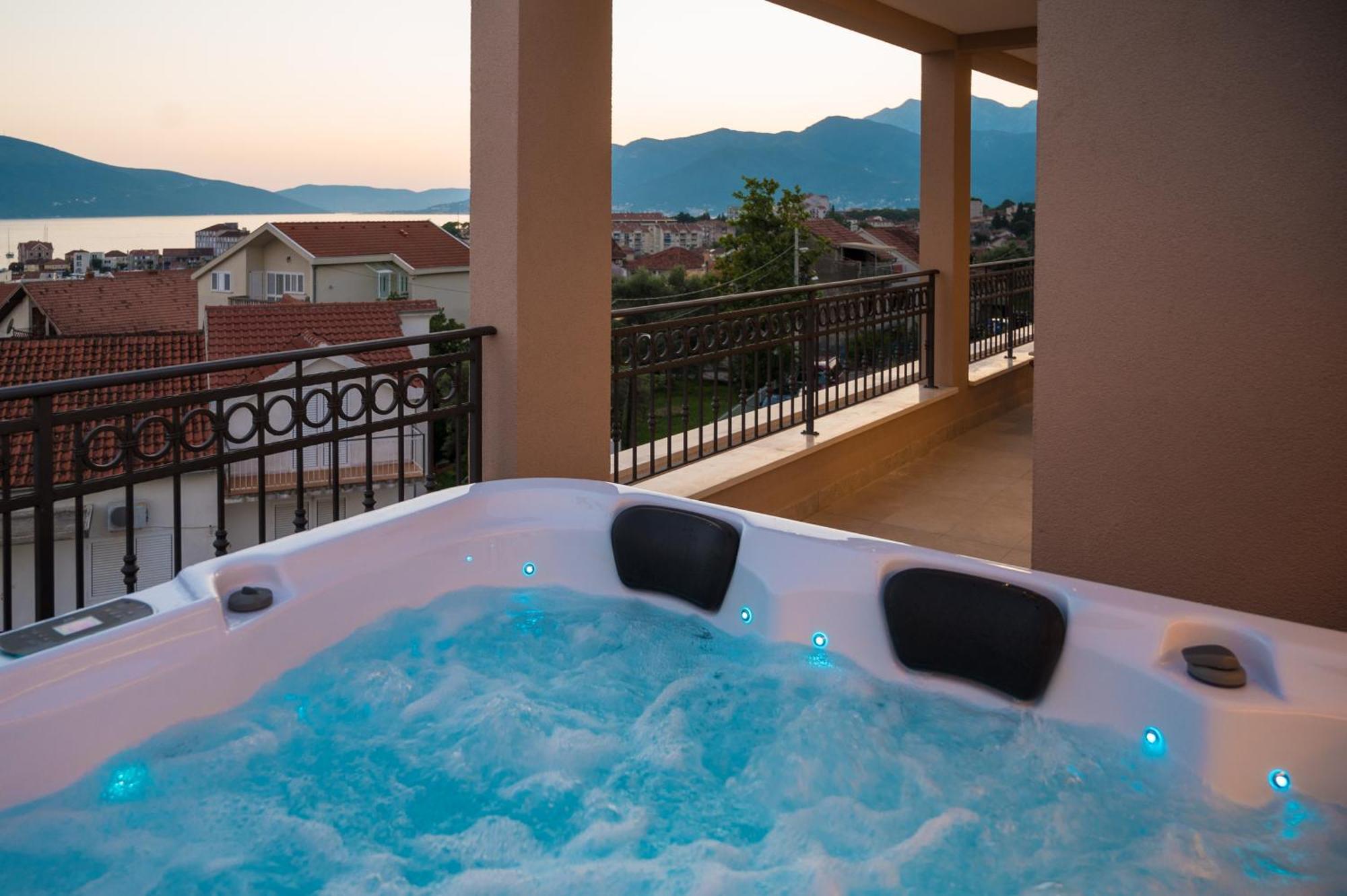 Luxury Apartments Ivanovic Tivat Ngoại thất bức ảnh